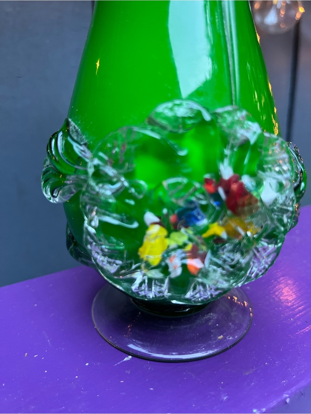 Vintage Murano Style (possibly authentic) Green Glass Vase Applied Flowers 8” - Picture 5 of 16